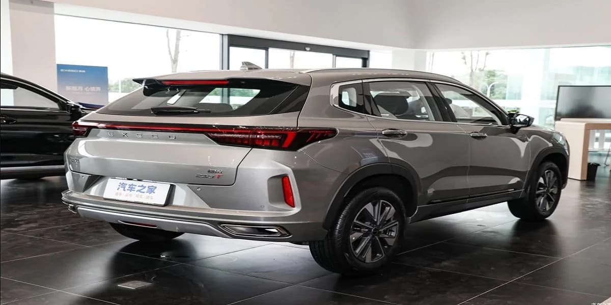 بررسی خودروی اکستریم LX