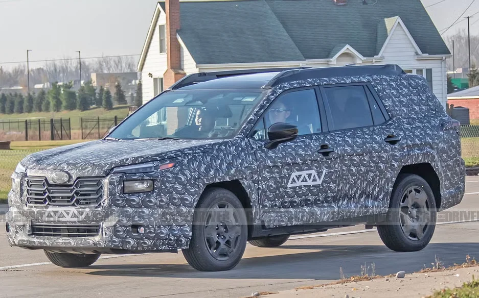 سوبارو Subaru Outback 2025 